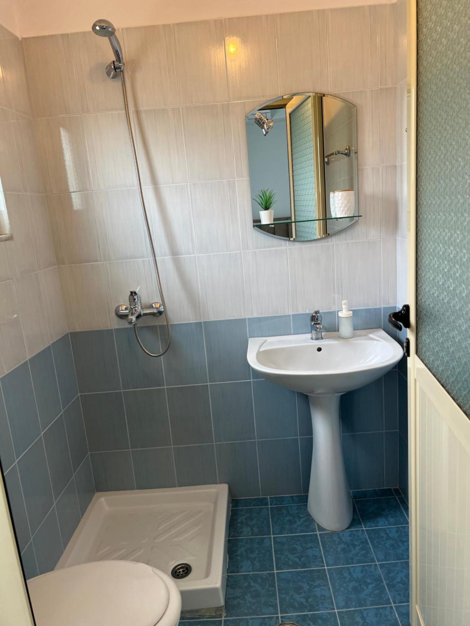 סרנדה Helios Rooms מראה חיצוני תמונה